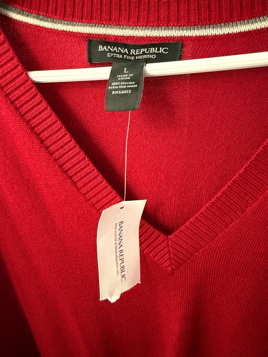 Banana Republic Other - Banana Republic mens V-Neck Sweater in  Red w tags